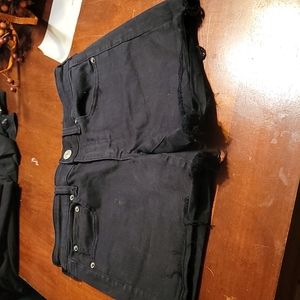 American eagle black shorts size 7